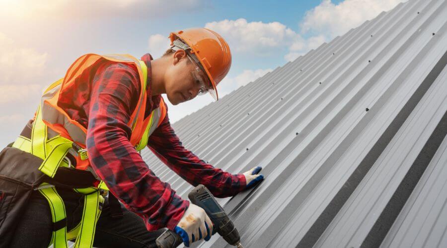 Professional Emergency Roof Repairs services in Nora, IL